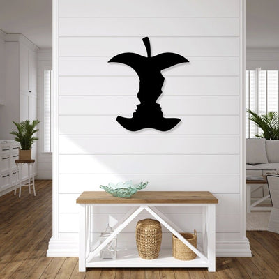 Couple in Apple - Design11